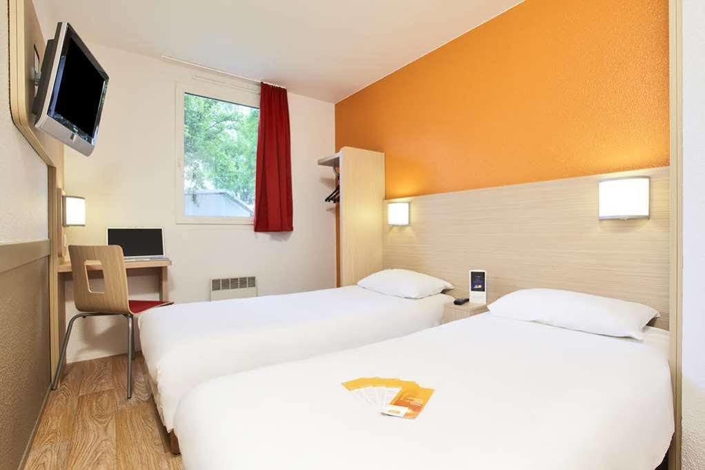 Premiere Classe Lyon Sud - Irigny - Pierre Benite Ngoại thất bức ảnh